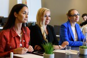 Londone V. Emanuel papasakojo apie vidinį ir išorinį moters grožį