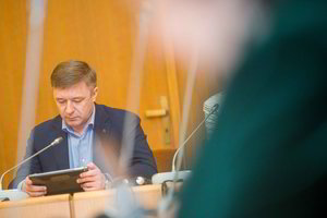 Seime – emocijos dėl B. Markausko likimo: R. Karbauskis opoziciją išvadino kosmonautais