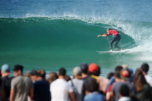 Australijoje dėl ryklių pavojaus atšauktos banglentininkų varžybos