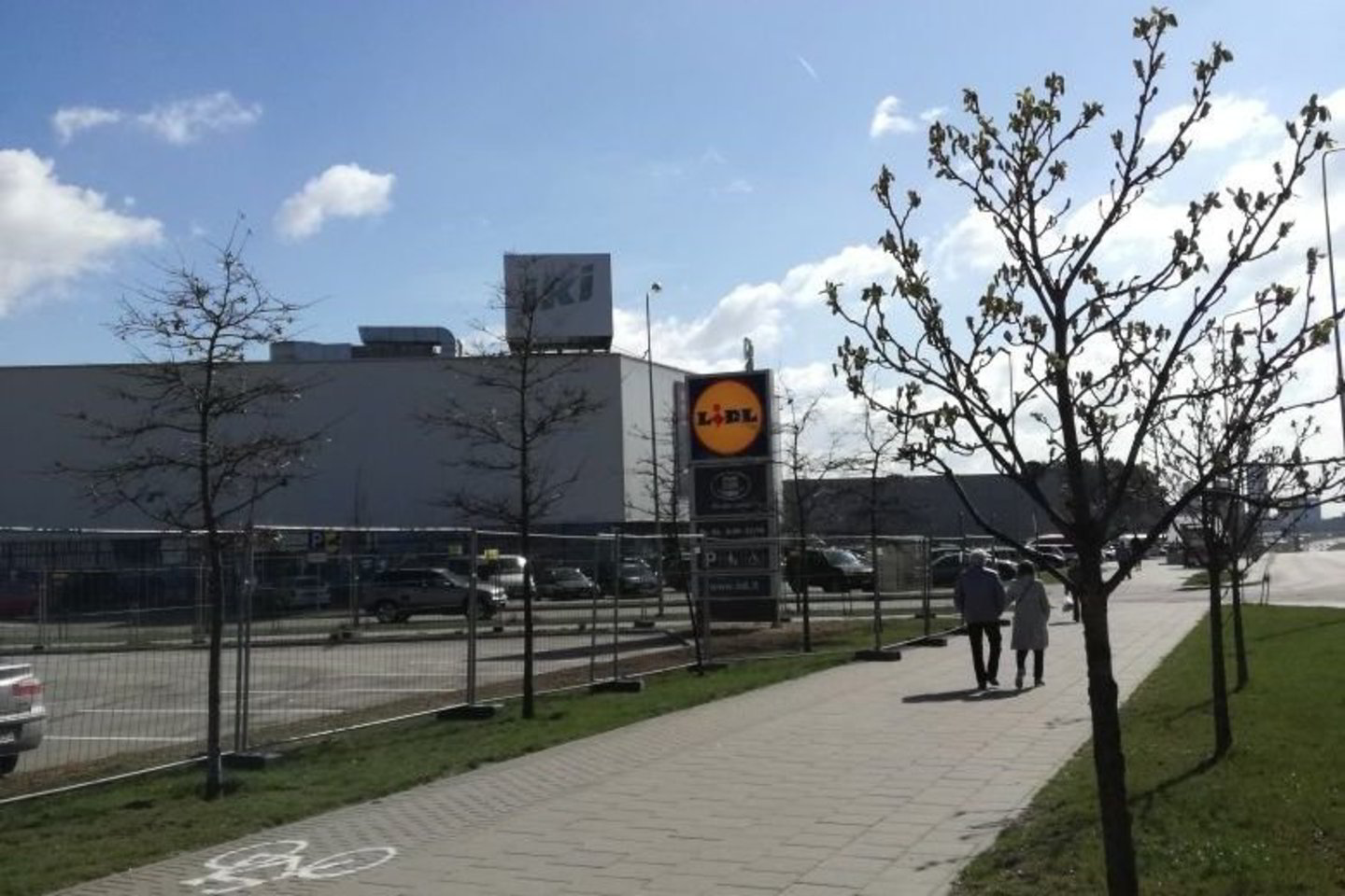 „Lidl“ parduotuvė Vilniaus Pilaitės rajone.<br> T.Varkalio nuotr.