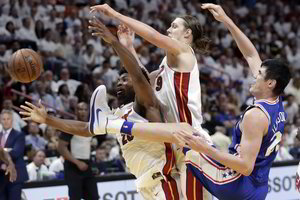 „76-ers“ Majamyje „Heat“ nustūmė į nepavydėtiną situaciją