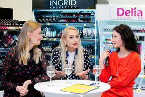 Garsios moterys atskleidė, kas joms teikia laimę