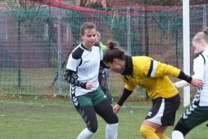 „Gintros-Universiteto“ futbolininkės pratęsė pergalių seriją Lietuvos čempionate