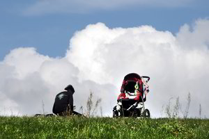 Lyčių lygybę malantys į miltus šį tą turėtų žinoti apie gandrus