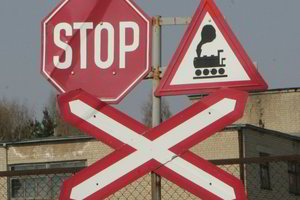 Prancūzijoje streikuoja geležinkelininkai ir „Air France“ darbuotojai