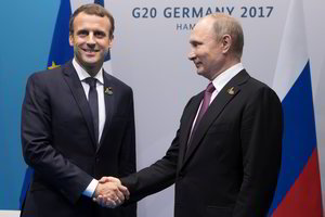 E. Makronas su V. Putinu aptarė Irano branduolinę programą