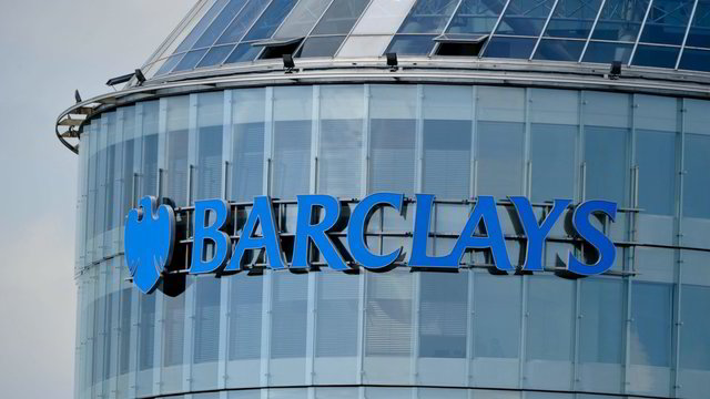 „Barclays“ svarstymai trauktis turi ir gerą žinią