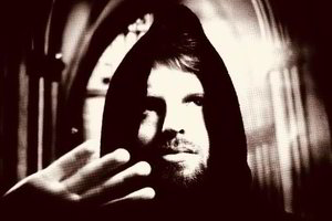 Į Vilnių atvyksta švedų elektroninės muzikos žvaigždė Jonatanas Bäckelie