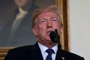 D. Trumpas mato „labai gerų šansų“ susitarti prekybos ginče su Kinija