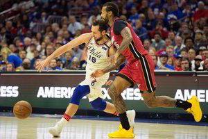 „Philadelphia 76ers“ pirmą kartą nuo 2012-ųjų pateko į antrąjį turą