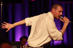 „The Roop“ kiekvienam koncerto klausytojui žada po dovaną