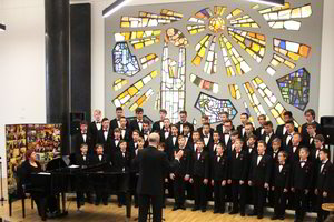 Berniukų ir jaunuolių choras „Dagilėlis“ – Auksinio disko laureatas