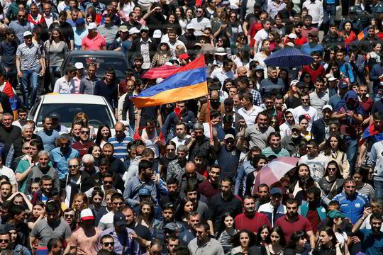Armėnijos opozicija žada tęsti protestus, jei neįvyks pirmalaikiai rinkimai