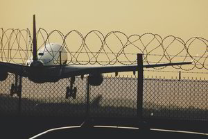 Rinkos žaidėjai: „British Airways“ kainas mažina punktualumo kaina