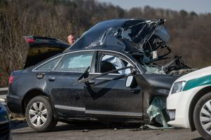 Ką daryti, jei pamatėte avarijoje sužeistą žmogų? Medikas įvardijo didžiausią klaidą