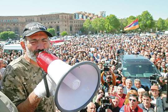 Premjero posto siekiantis Armėnijos protestų lyderis telkia šalininkus