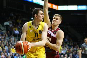 Įsibėgėjantys „Šiauliai“ LKL ketvirtfinalio repeticijoje sudorojo „Lietkabelį“