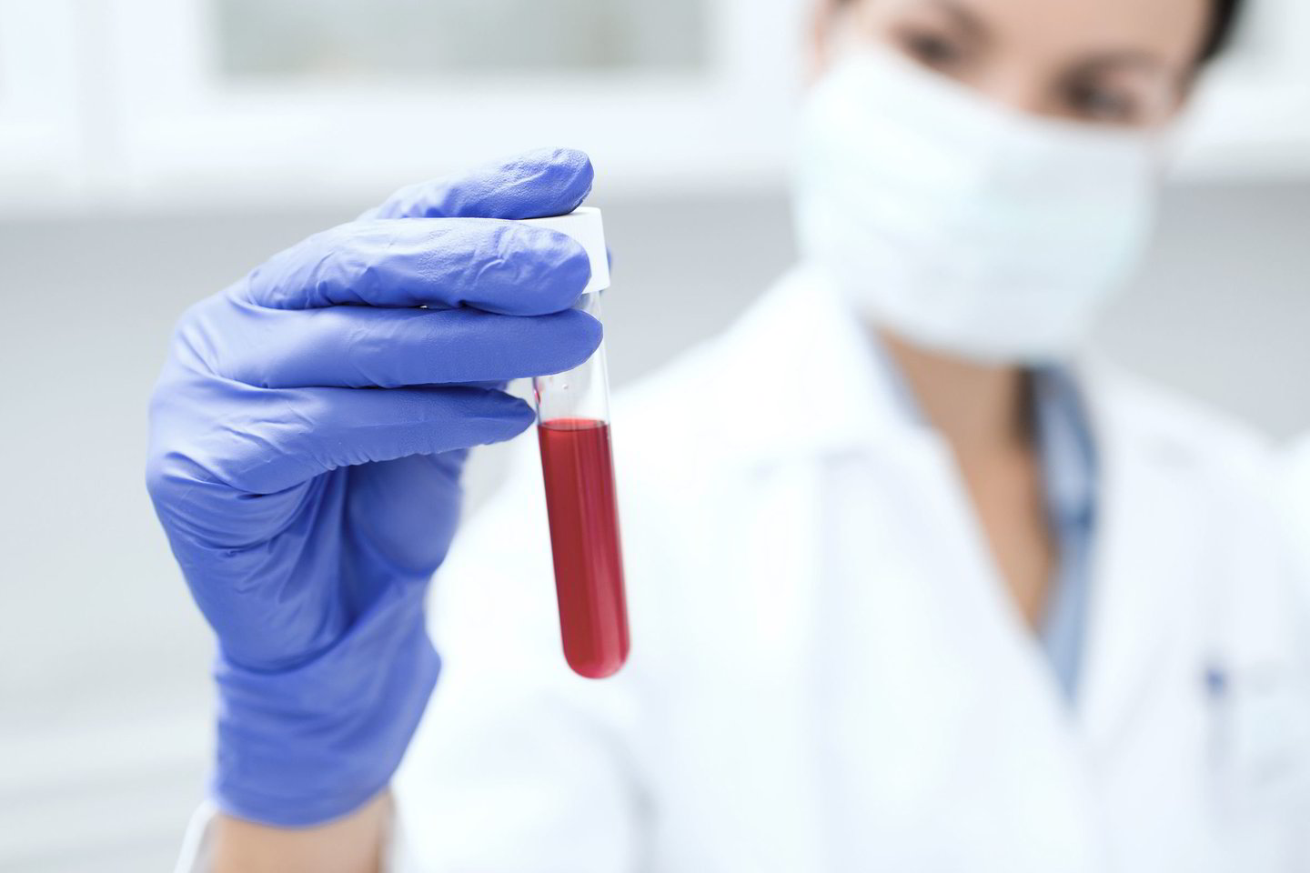  Bendruosius kraujo tyrimus turi paskirti šeimos gydytojas.<br> 123rf.com nuotr.