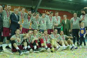 VDU krepšininkai atlaikė klaipėdiečių spaudimą ir apgynė čempionų titulus