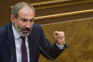 Armėnijos protestų lyderis perspėja dėl „politinio cunamio“, jeigu jis netaps premjeru