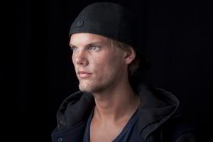 Paviešintos šokiruojančios detalės apie Avicii mirtį: susižalojęs didžėjus nukraujavo