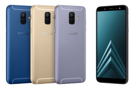 „Samsung“ pristatė du naujus telefonus