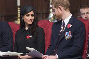 Karališkųjų vestuvių svečiai perspėti atsinešti savo užkandžių