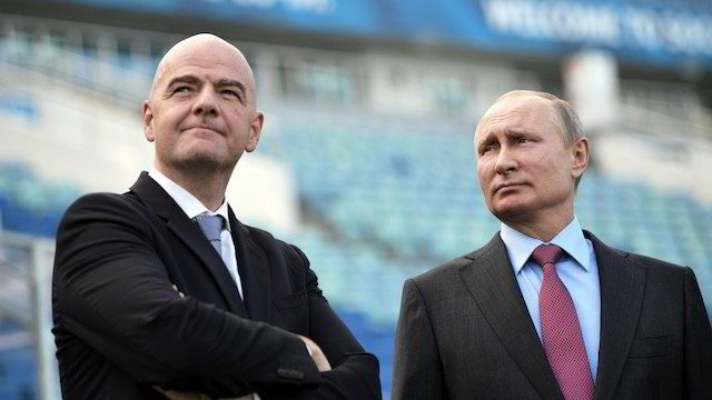 FIFA prezidentas pažėrė pagyrų Rusijai, kuri „visiškai pasiruošusi“ čempionatui