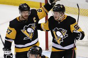  „Penguins“ išlygino NHL Rytų konferencijos pusfinalio serijos rezultatą 