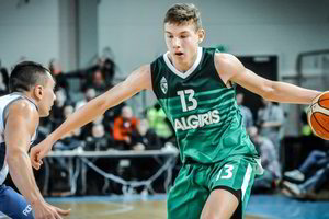 Kauno „Žalgiris“ į LKL kovas meta talentingą jaunuolį