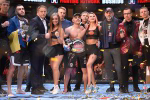 Penktadienio kovotojų šou vainikavo įspūdinga M. Mizgaičio pergalė ir I. Baryso čempiono titulas