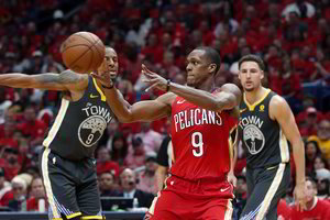 NBA čempionai išvykoje pralaimėjo „New Orleans Pelicans“ komandai
