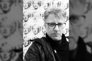 Gyvenimą tamsoje išbandęs realybės šou režisierius išgyveno bauginančius vaizdinius