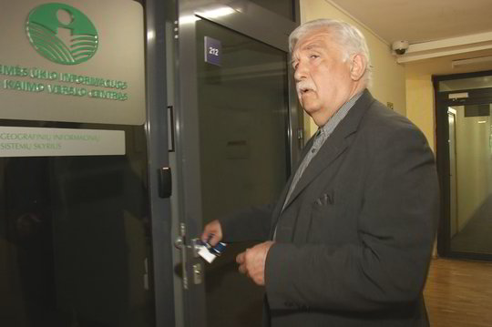 Gabrieliaus Landsbergio uošvis spruko nuo TV laidos kamerų