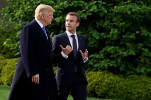E. Macronas ir D. Trumpas aptarė „taiką ir stabilumą Artimuosiuose Rytuose“
