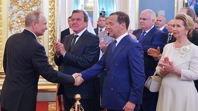 Rusijos premjeru dar kartą bus Dmitrijus Medvedevas
