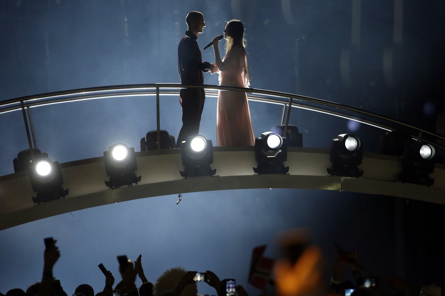 I.Zasimauskaitė su vyru scenoje.<br> AP nuotr.