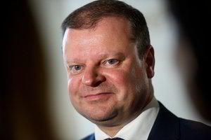 S. Skvernelis patvirtina bendraujantis su T. Dapkumi, susitikimus vadina formaliais