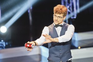 Garsaus dainininko bendrapavardis: nuo informatikos prie magijos