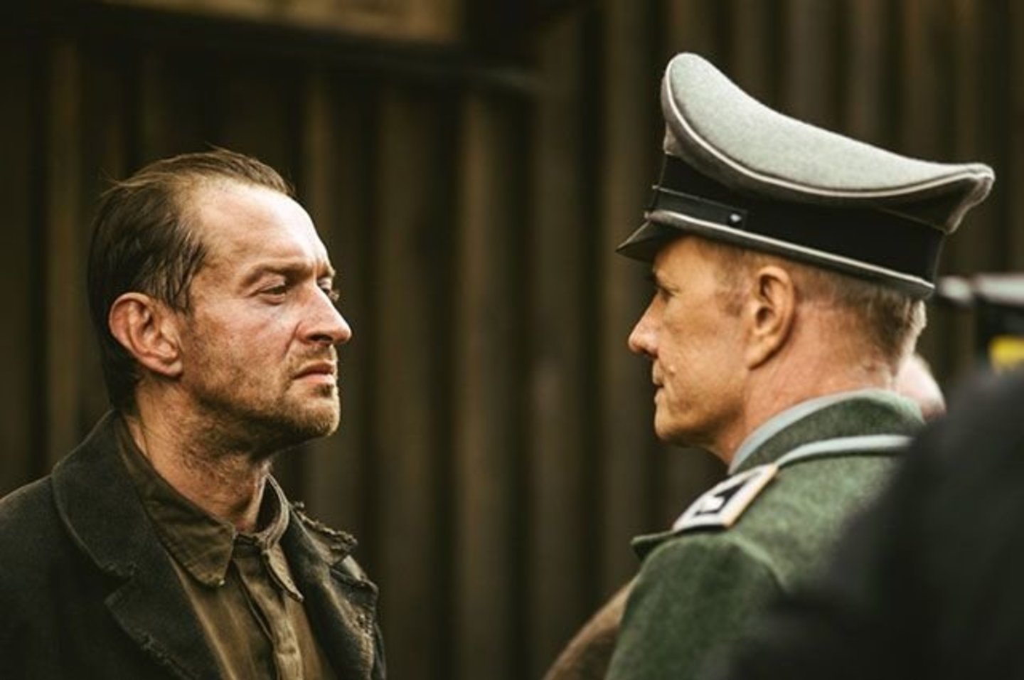  Kadras iš K.Chabenskio filmo „Sobiboras“. A.Pečerskis (kairėje) - akt. K.Chabenskis.
