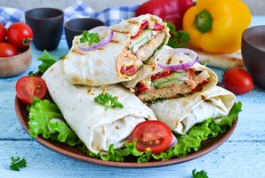 Pasilepinkite vištienos kebabais arba šašlykais: abiem tiks vienas receptas