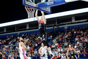 Galingas „Lietuvos ryto“ startas LKL ketvirtfinalyje: nušlavė nuo kelio uteniškius