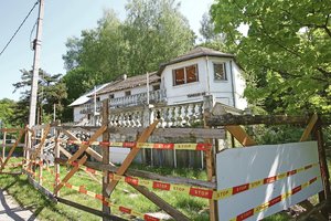 Kaune dar vienas vaiduoklis lįs po žeme