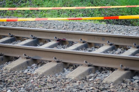 Kraupi nelaimė Zoknių geležinkelio pervažoje – žuvo 13-metė