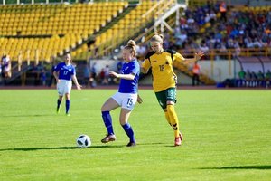 Lietuvos 17-metės futbolininkės pralaimėjo suomėms 0:4