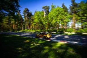 Juoda diena Ramūnui Čapkauskui: lenktynėse sudužo abu automobiliai