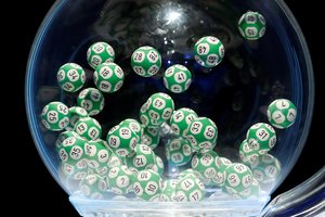 Laimės kūdikis! Australas du kartus per savaitę laimėjo loterijoje