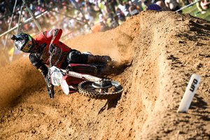 Motociklininkas Dovydas Karka po varžybų Latvijoje: reikia apsilankyti bažnyčioje