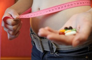 Seimas linksta sugriežtinti vaistų ir papildų reklamą