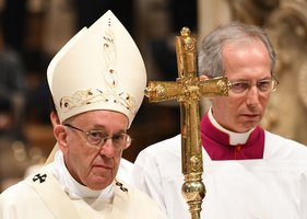 Popiežius sako labai nerimaujantis dėl smurto Artimuosiuose Rytuose